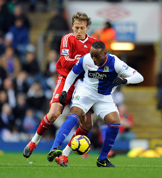 看到她在比 看到她在比